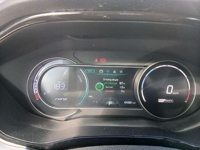 Usado Kia e-Niro 150 kW (204 CV) 2022 Gris SUV