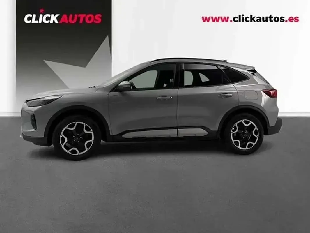 Usado Ford Kuga Active 182 CV (133 kW) 2024 Plateado SUV