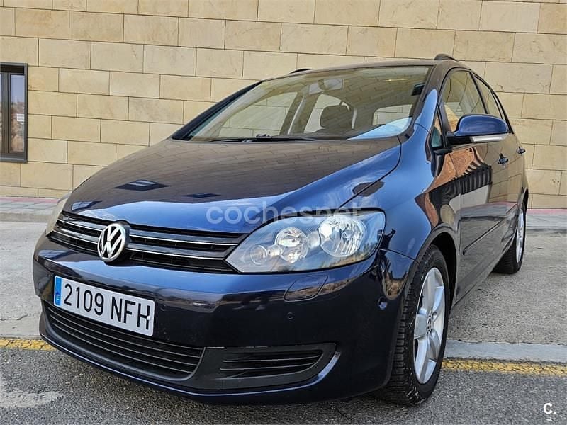 Usado VW Golf VII Advance 105 CV (77 kW) 2013 Azul Berlina