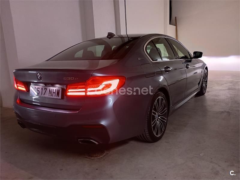 Usado BMW 530e iPerformance 252 CV (185 kW) 2017 Gris / plata Berlina