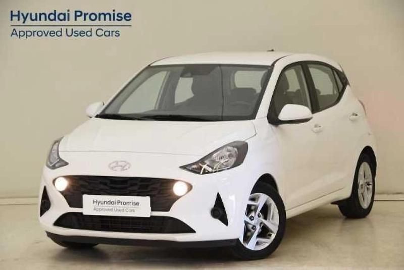 Blanco Usado 2025 Hyundai i10 Utilitario | 13.990 € (Precio justo) - Imagen 1/4