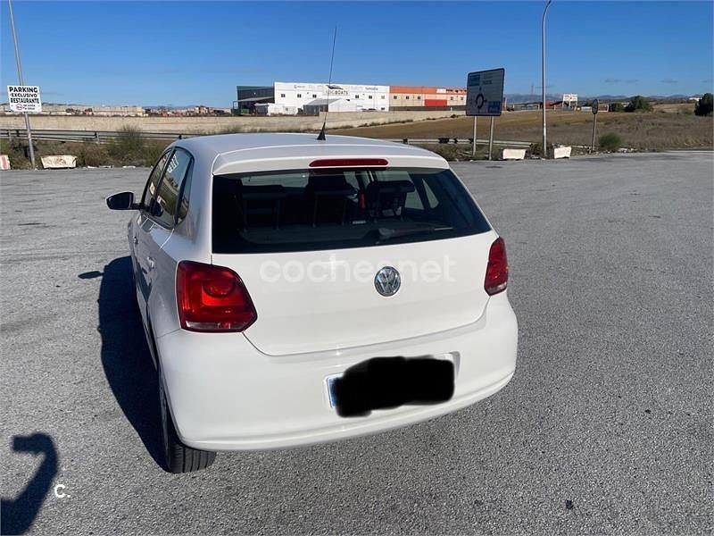 Usado VW Polo Advance 75 CV (55 kW) 2012 Blanco Berlina