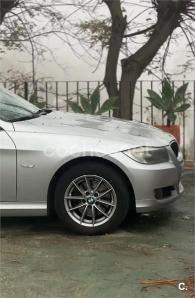 Gris / plata Usado 2012 BMW 320 Familiar | 10.900 € (Precio justo) - Imagen 1/1