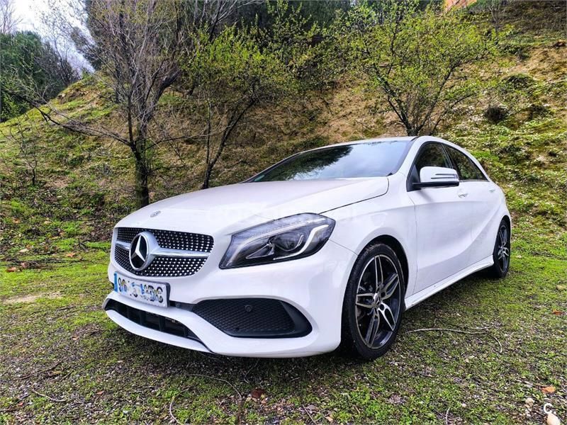 Blanco Usado 2017 Mercedes A220 AMG line Berlina | 21.299 € (Precio justo) - Imagen 1/4