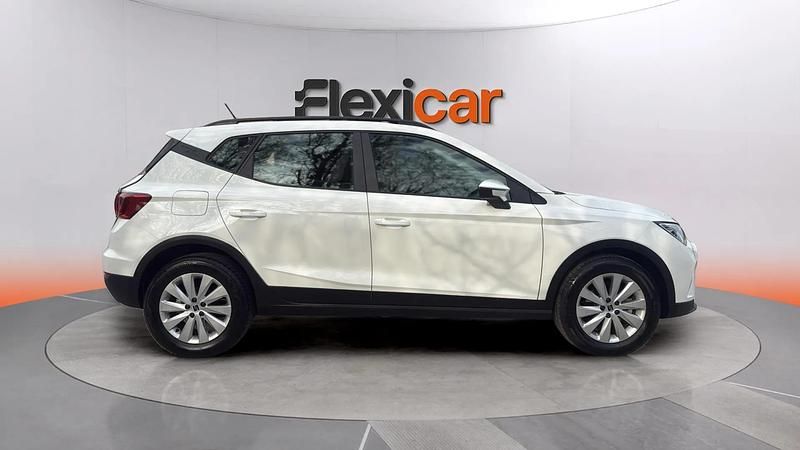 Usado Seat Arona Style 115 HP (84 kW) 2025 Branco SUV