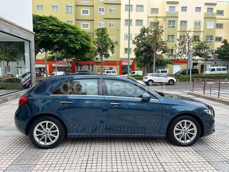 Usado Mercedes A250 218 CV (160 kW) 2021 Azul Berlina