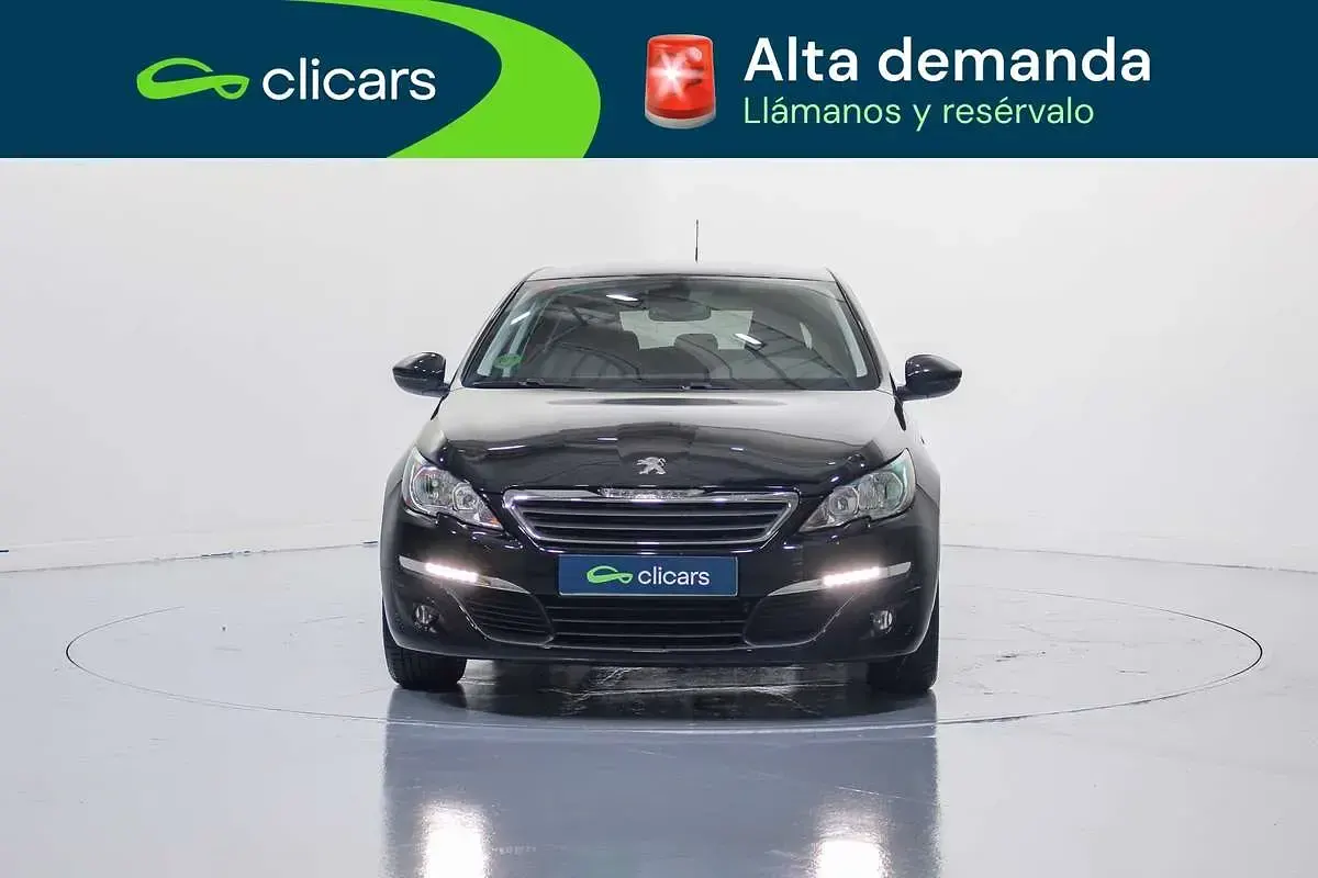 Usado Peugeot 308 Style 110 CV (80 kW) 2017 Negro Utilitario