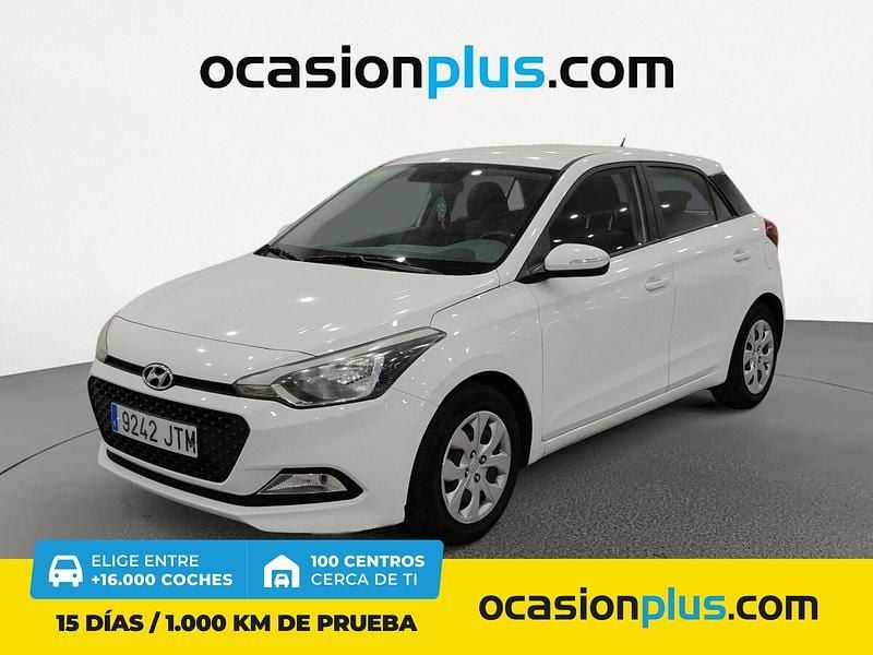 Blanco Usado 2016 Hyundai i20 Utilitario | 7825 € (Precio justo) - Imagen 1/4