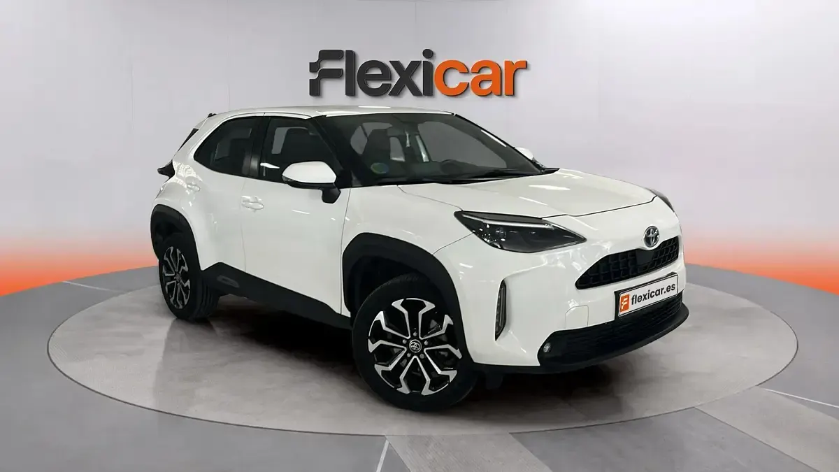 Usado Toyota Yaris Style 116 CV (85 kW) 2024 Utilitario