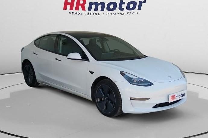 Usado 2023 Tesla Model 3 Standard Range Berlina | 24.590 € - Imagen 1/4