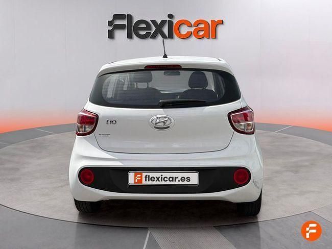 Usado Hyundai i10 GO! 66 CV (48 kW) 2018 Blanco Utilitario