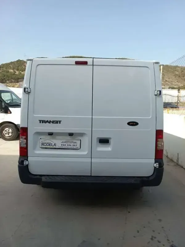 Usado Ford Transit 101 CV (74 kW) 2013 Blanco Van