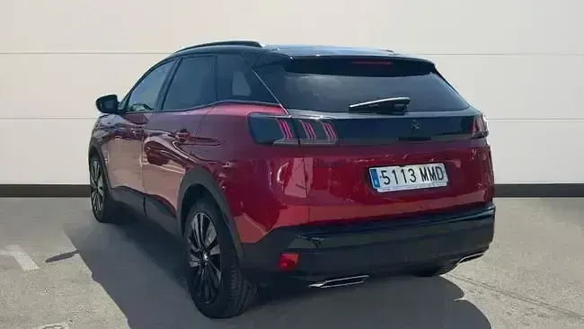 Usado Peugeot 3008 GT 136 CV (100 kW) 2023 Rojo SUV