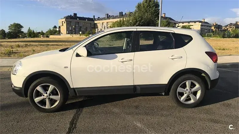 Usado Nissan Qashqai Acenta 140 CV (102 kW) 2009 Blanco SUV