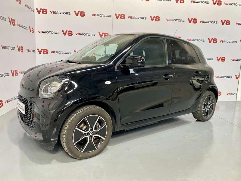 Negro Usado 2021 Smart ForFour Electric Drive Utilitario | 15.500 € (Un poco caro) - Imagen 1/4