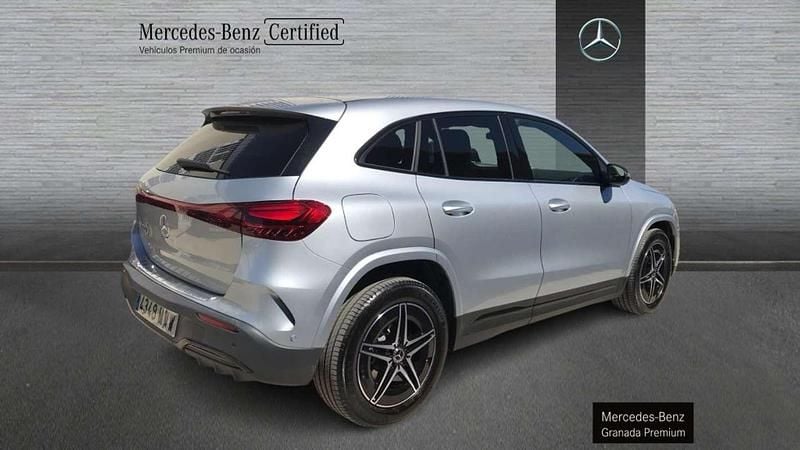 Usado Mercedes EQA250+ 139 kW (190 CV) 2024 Plateado SUV