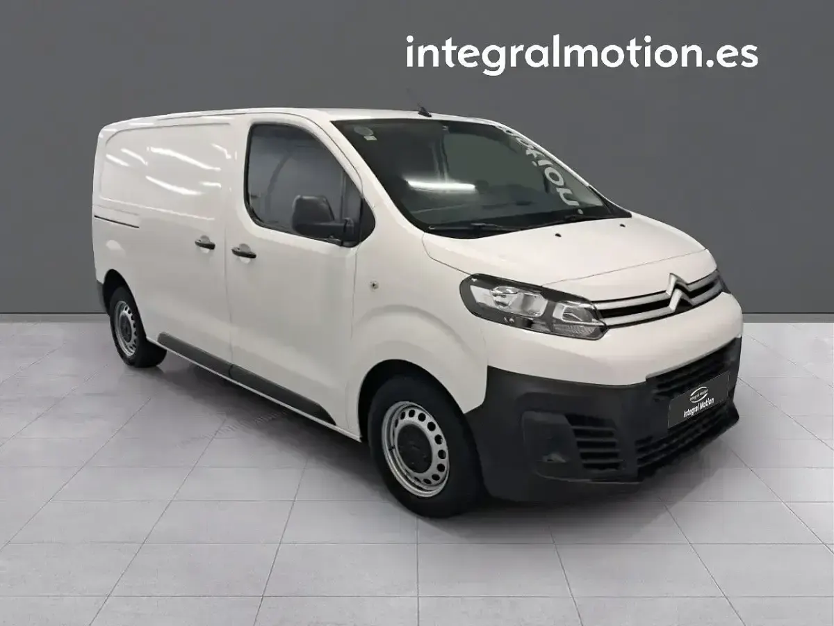 Usado Citroën Jumpy 122 CV (89 kW) 2018 Blanco Monovolumen