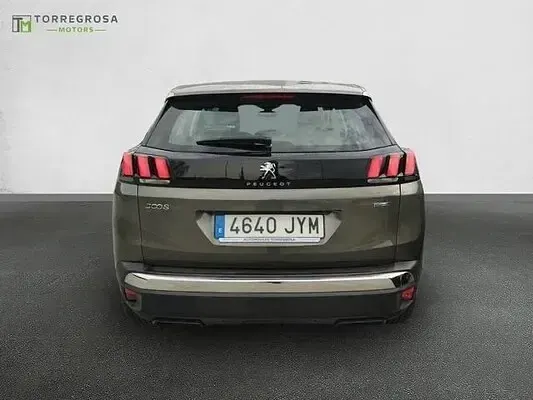 Usado Peugeot 3008 Active 130 CV (95 kW) 2017 SUV