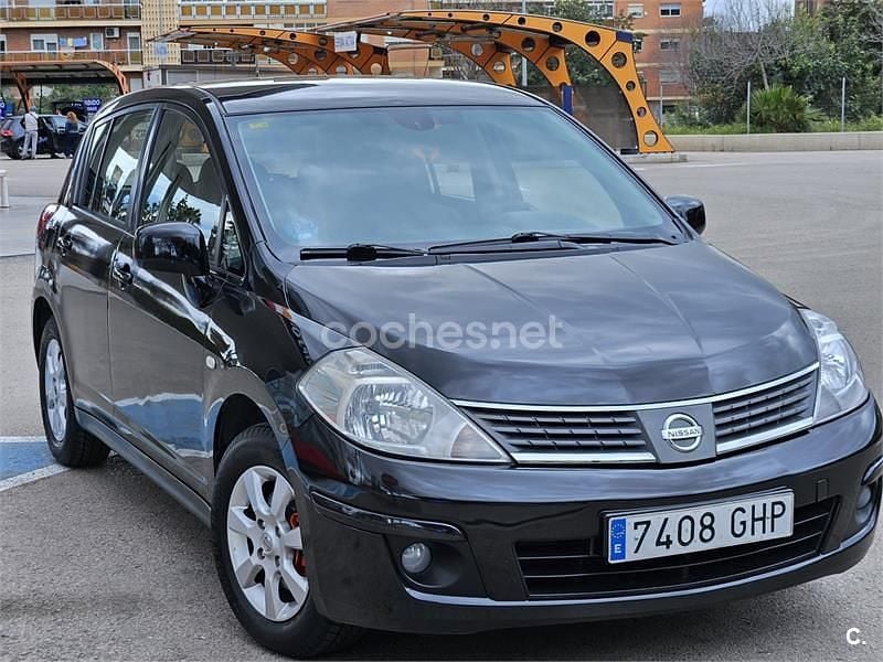 Usado Nissan Tiida Pack 110 CV (80 kW) 2008 Negro Berlina