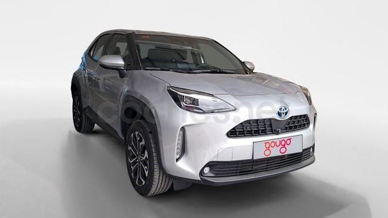 Usado Toyota Yaris Cross Active 116 CV (85 kW) 2021 Gris / plata SUV