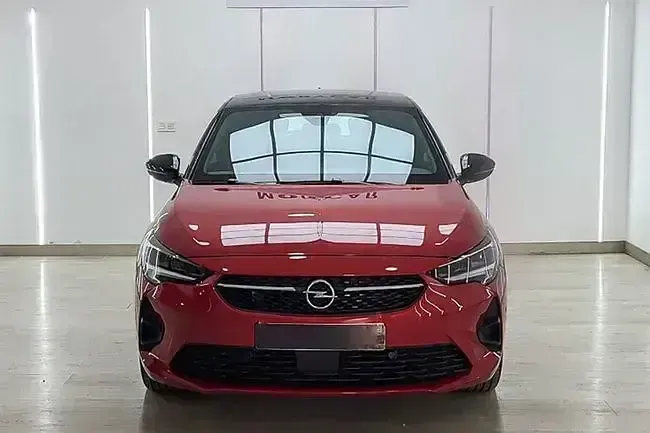 Usado Opel Corsa-e 100 kW (136 CV) 2023 Rojo Utilitario