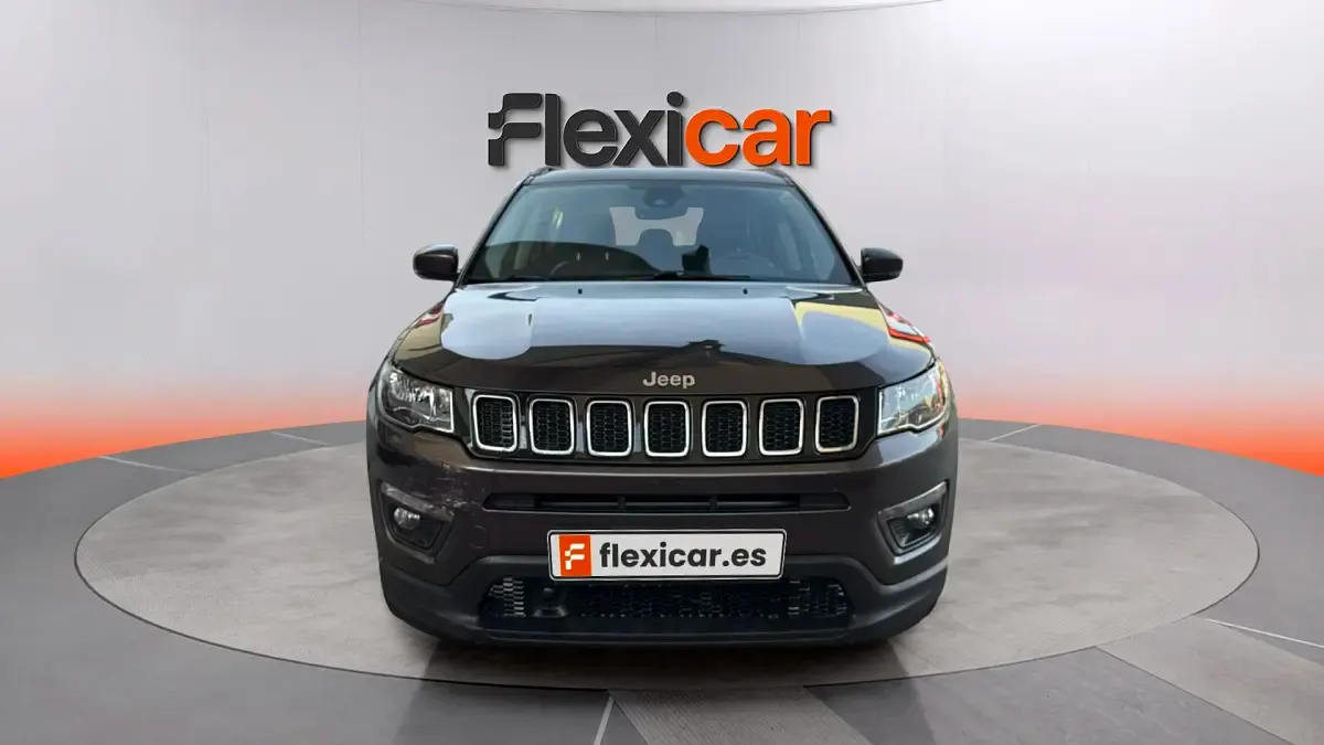Usado Jeep Compass Longitude 120 CV (88 kW) 2018 Gris SUV
