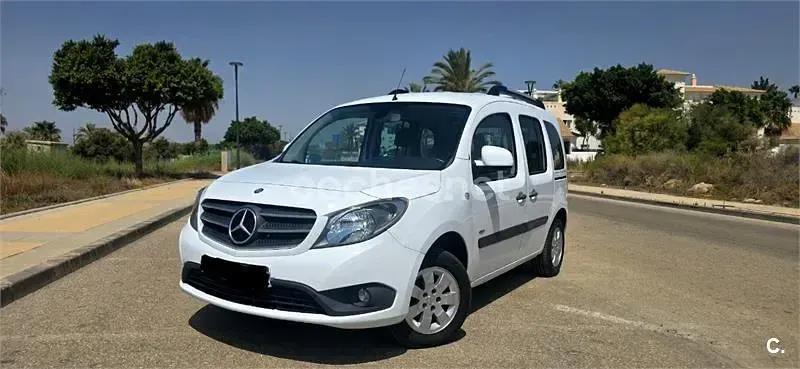 Usado Mercedes Citan 109 90 CV (66 kW) 2015 Blanco Monovolumen