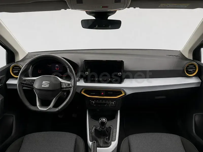 Usado Seat Arona Style 116 CV (85 kW) 2025 Rojo SUV