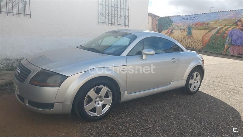 Gris / plata Usado 2001 Audi TT Coupe | 6990 € (Precio justo) - Imagen 1/4