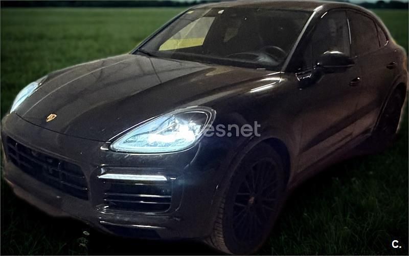 Usado Porsche Cayenne Coupe Platinum Edition 462 CV (339 kW) 2023 Negro Coupe