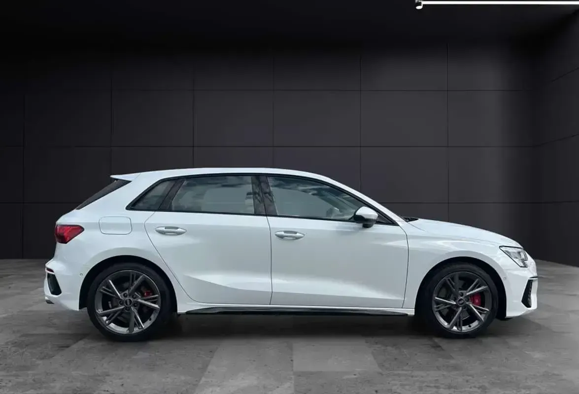 Usado Audi S3 Sportback 310 CV (228 kW) 2022 Blanco Utilitario