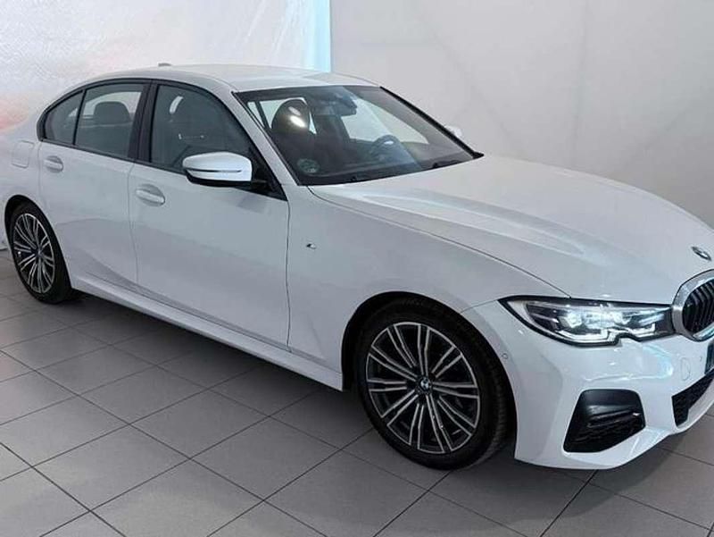 Usado BMW 318 Sport Line 150 CV (110 kW) 2021 Blanco Berlina