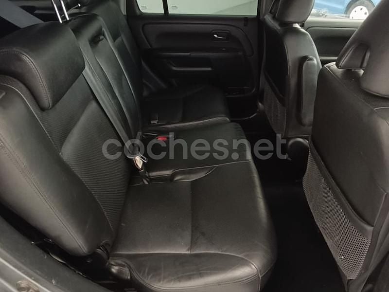 Usado Honda CR-V LS 140 CV (102 kW) 2005 Gris / plata SUV