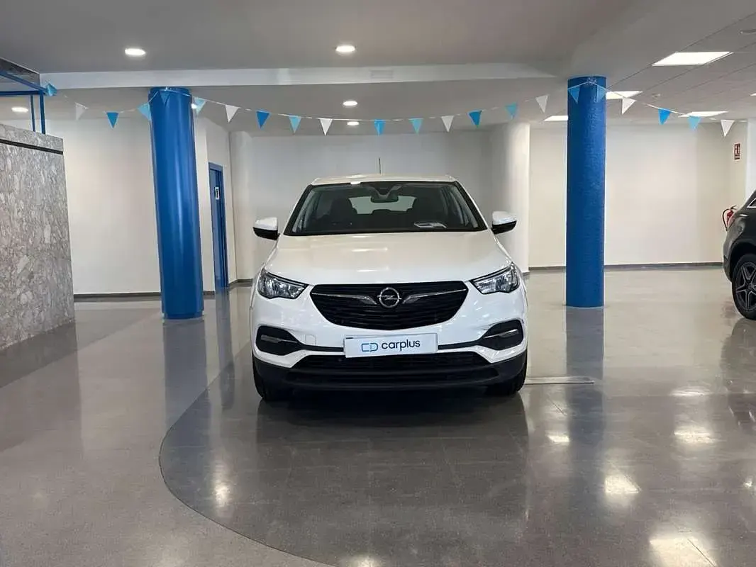 Usado Opel Grandland X Selective 131 CV (96 kW) 2018 Blanco SUV