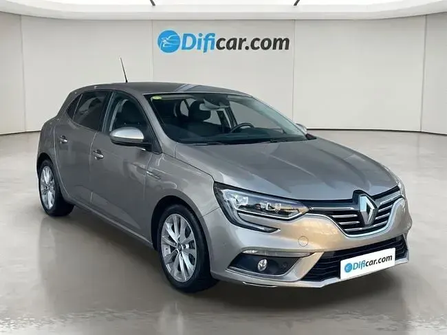 Usado Renault Mégane 131 CV (96 kW) 2018 Beige Berlina