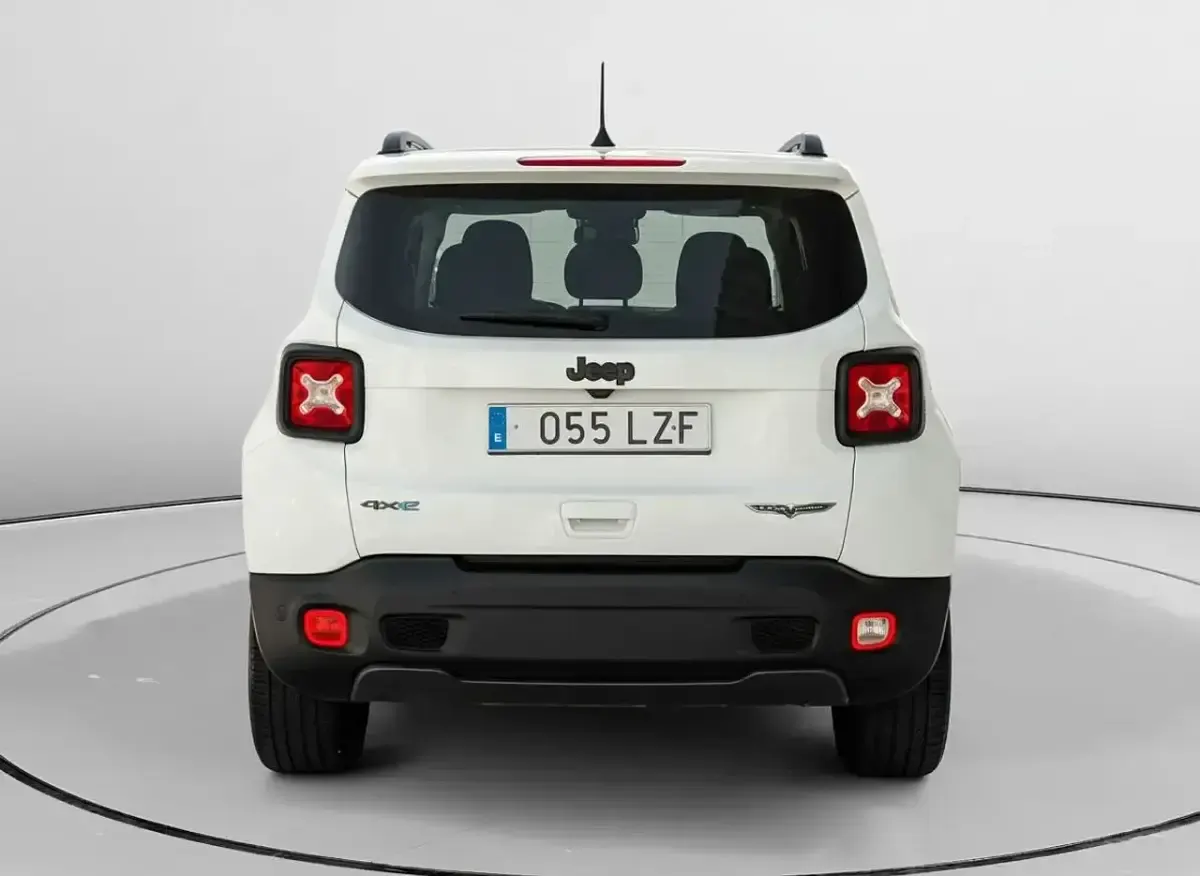 Usado Jeep Renegade Trailhawk 240 CV (176 kW) 2022 Blanco SUV