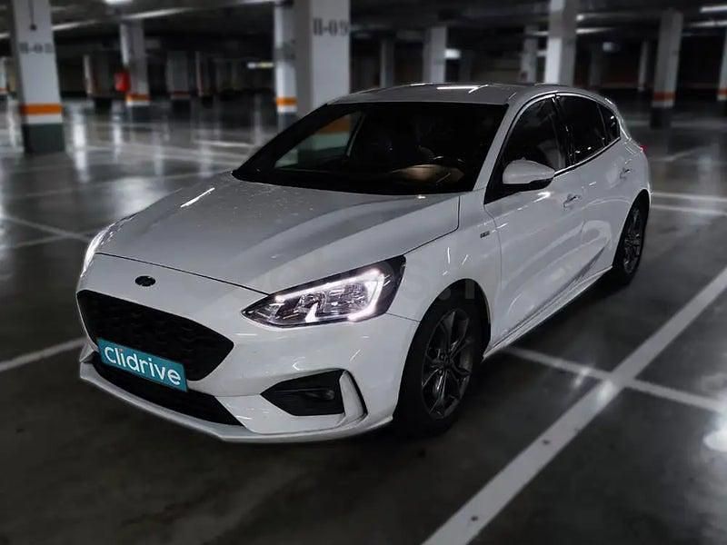Usado Ford Focus Vignale 125 CV (91 kW) 2021 Blanco Berlina