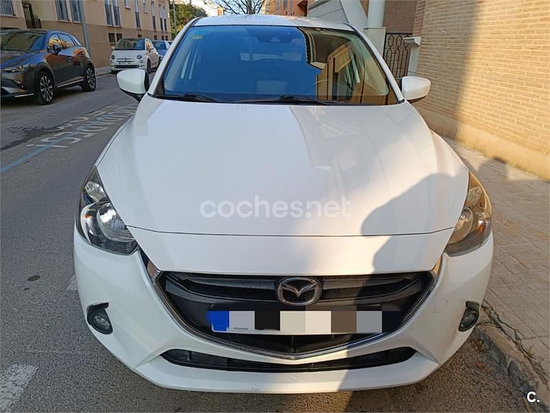 Blanco Usado 2016 Mazda 2 Style Berlina | 9500 € (Buen precio) - Imagen 1/4