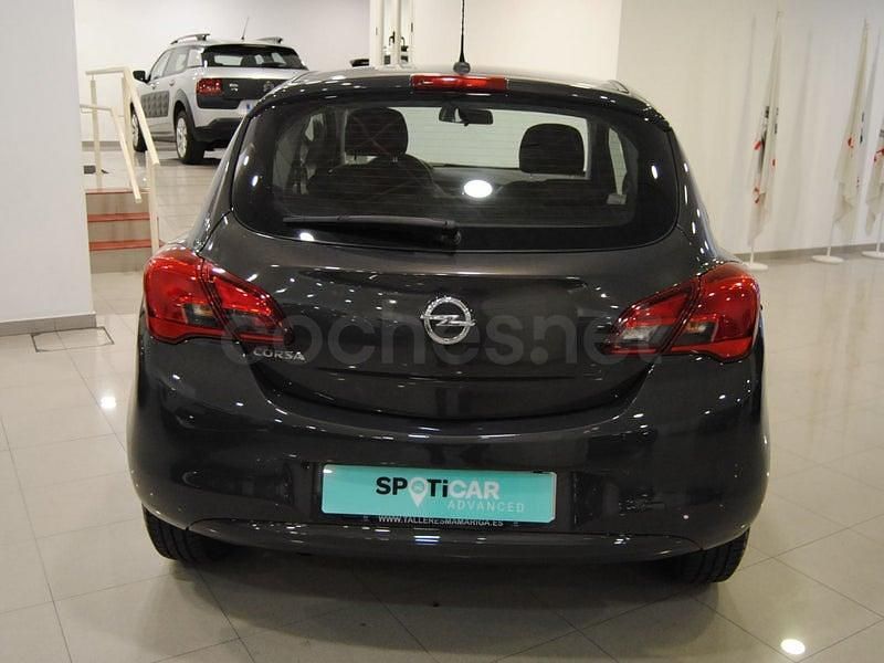 Usado Opel Corsa Expression 75 CV (55 kW) 2016 Gris / plata Berlina