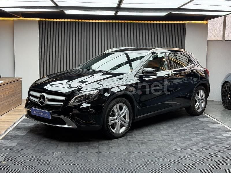 Usado Mercedes GLA220 Urban 177 CV (130 kW) 2016 Negro SUV