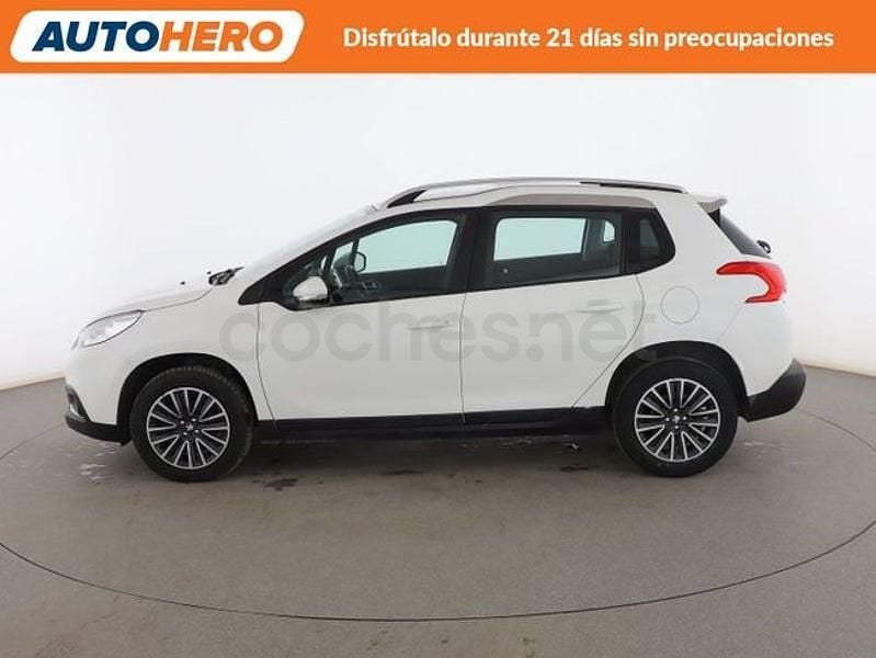 Usado Peugeot 2008 Active 101 CV (74 kW) 2015 Blanco SUV