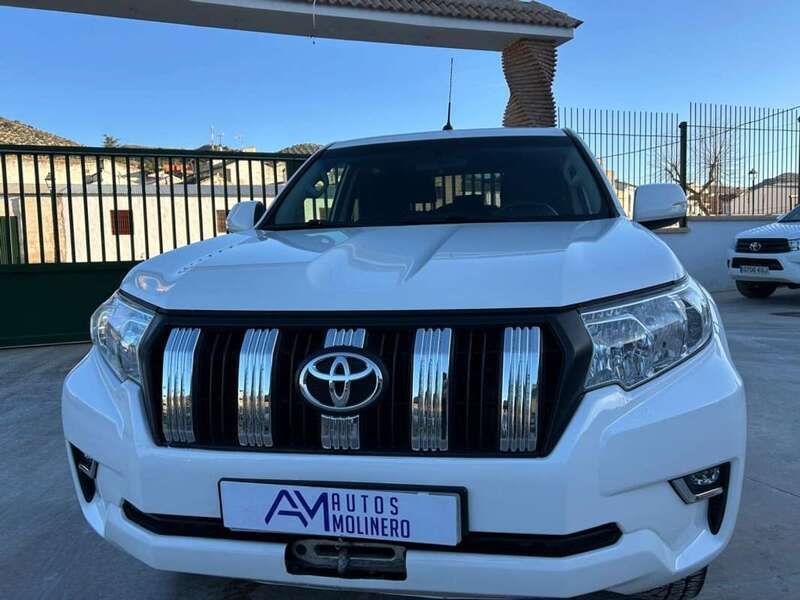 Blanco Usado 2018 Toyota Land Cruiser SUV | 36.500 € (Un poco caro) - Imagen 1/4