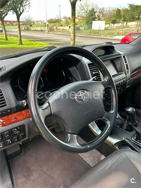 Usado Toyota Land Cruiser 163 CV (119 kW) 2005 Negro SUV