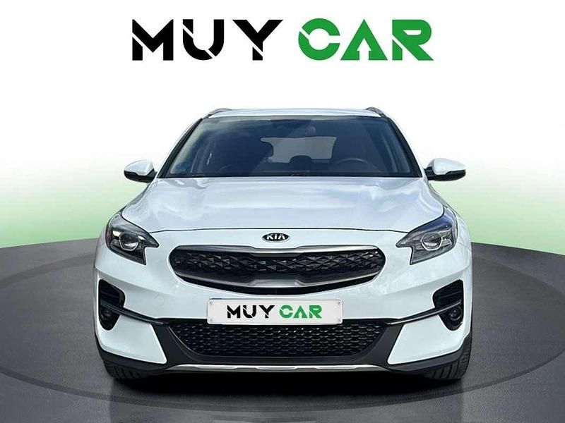 Usado Kia XCeed 141 CV (103 kW) 2022 Blanco SUV