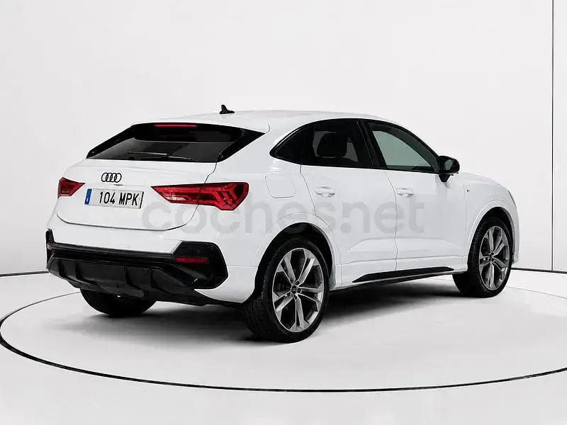 Usado Audi Q3 Sportback Ambiente 150 CV (110 kW) 2024 Blanco SUV