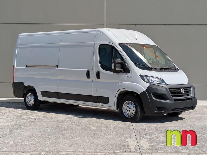Usado Fiat Ducato 140 CV (102 kW) 2021 Blanco Van