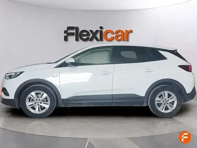 Usado Opel Grandland X Selective 130 CV (95 kW) 2019 Blanco SUV