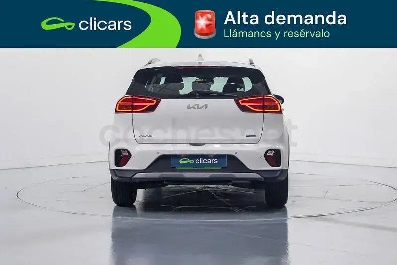 Usado Kia Niro 141 CV (103 kW) 2022 Blanco SUV