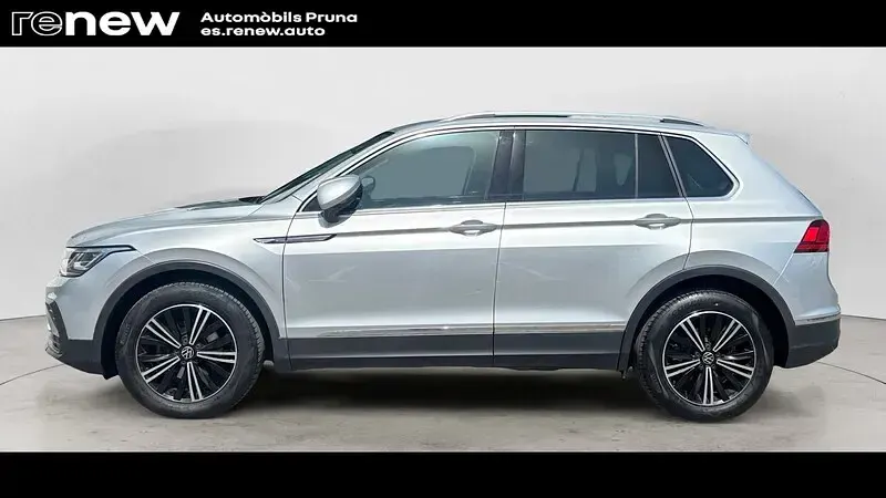 Usado VW Tiguan Life 150 CV (110 kW) 2022 Gris SUV