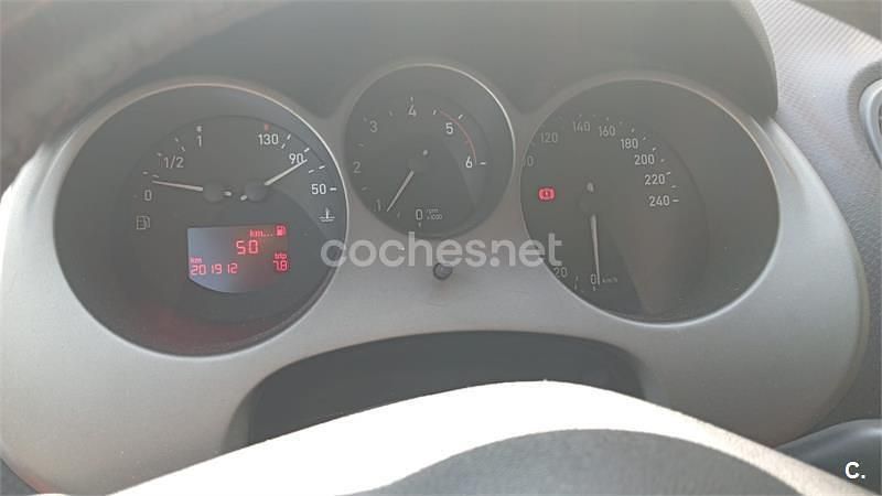 Azul Usado 2004 Seat Altea Sport Monovolumen | 4000 € (Precio justo) - Imagen 1/4